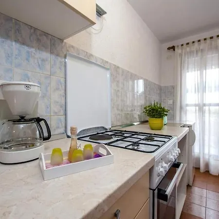 Appartement With Parking Space - 22528