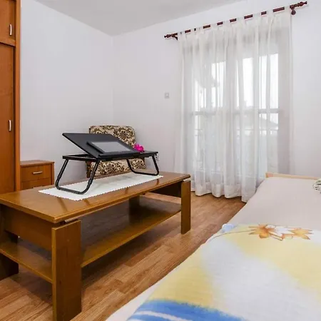 Apartament With A Parking Space - 22528 *